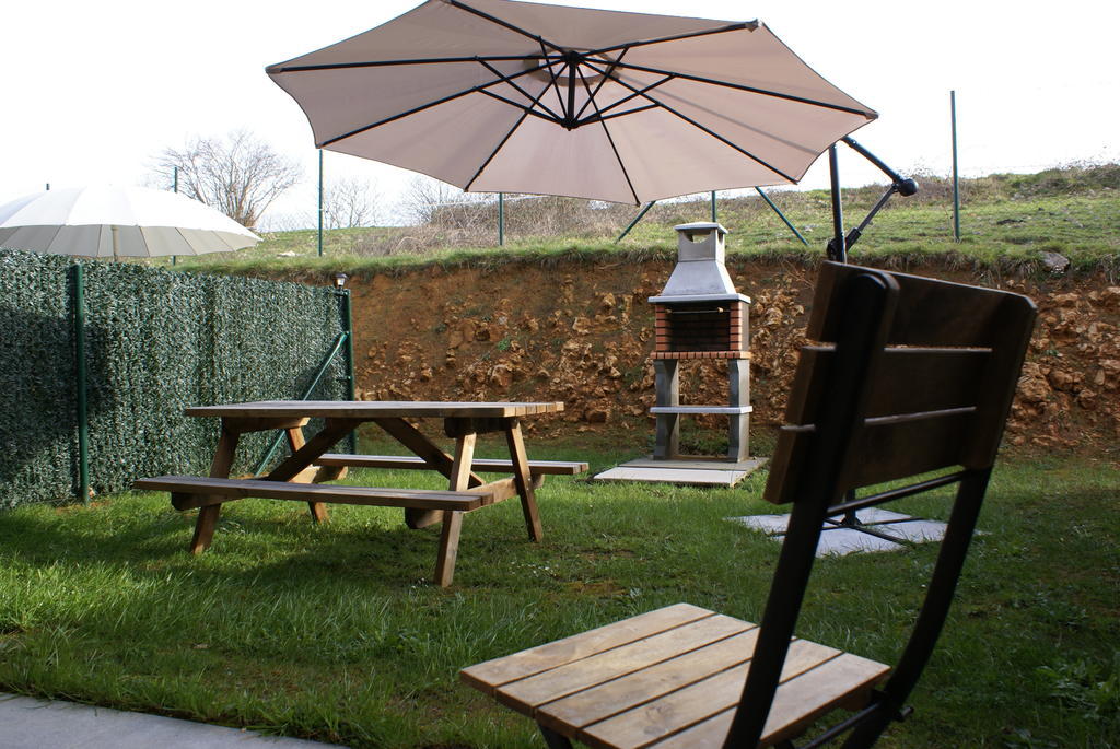 Apartamentos La Senda San Juan de Parres Pokoj fotografie